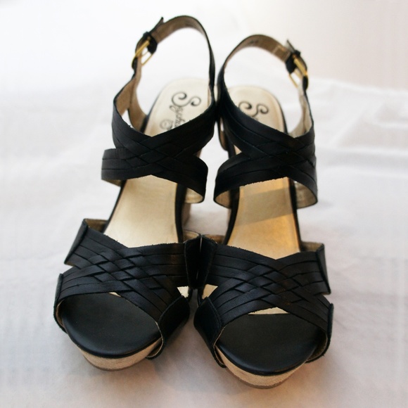 Seychelles In Good Hands Black Leather Wedges 9.5 - Picture 3 of 8